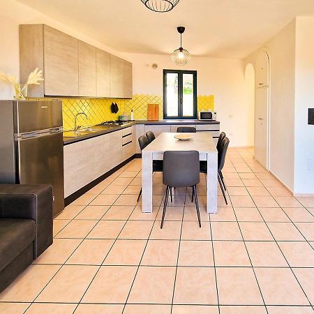 Murphy Holiday Homes - Danico House La Maddalena  Exteriör bild