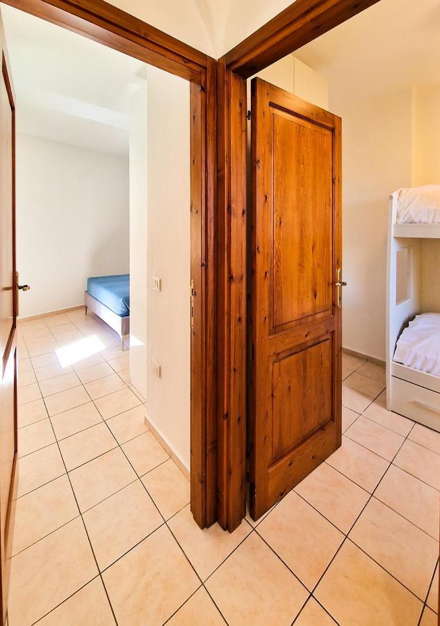 Murphy Holiday Homes - Danico House La Maddalena  Exteriör bild